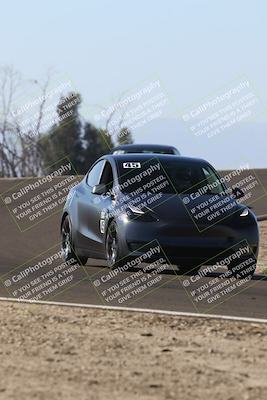 media/Nov-08-2025-Speed Ventures (Sat) [[1c7a6332f5]]/TC B/Session 2 (Turn 2)/